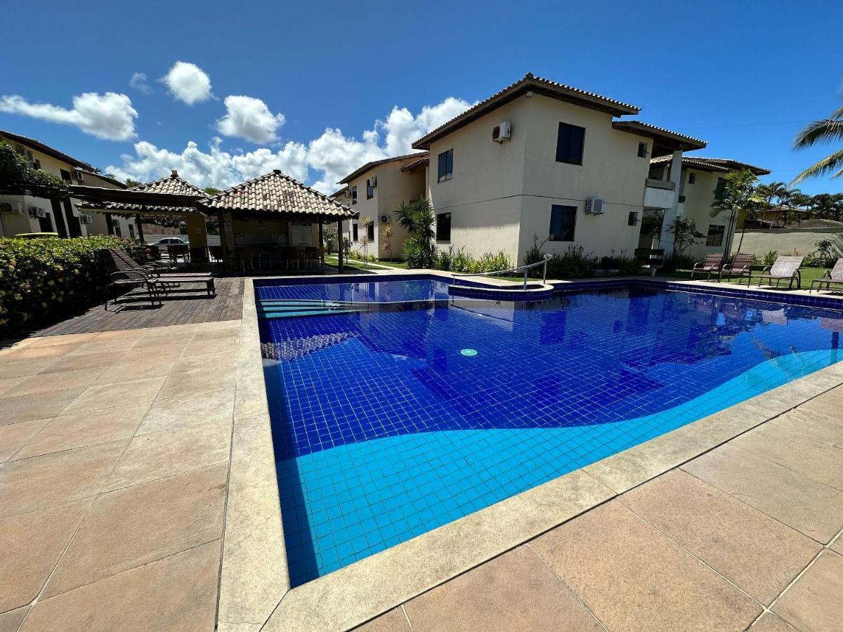 Holiday home Taperapua Beachfront: 2-bedroom With Wi-fi And Parking
