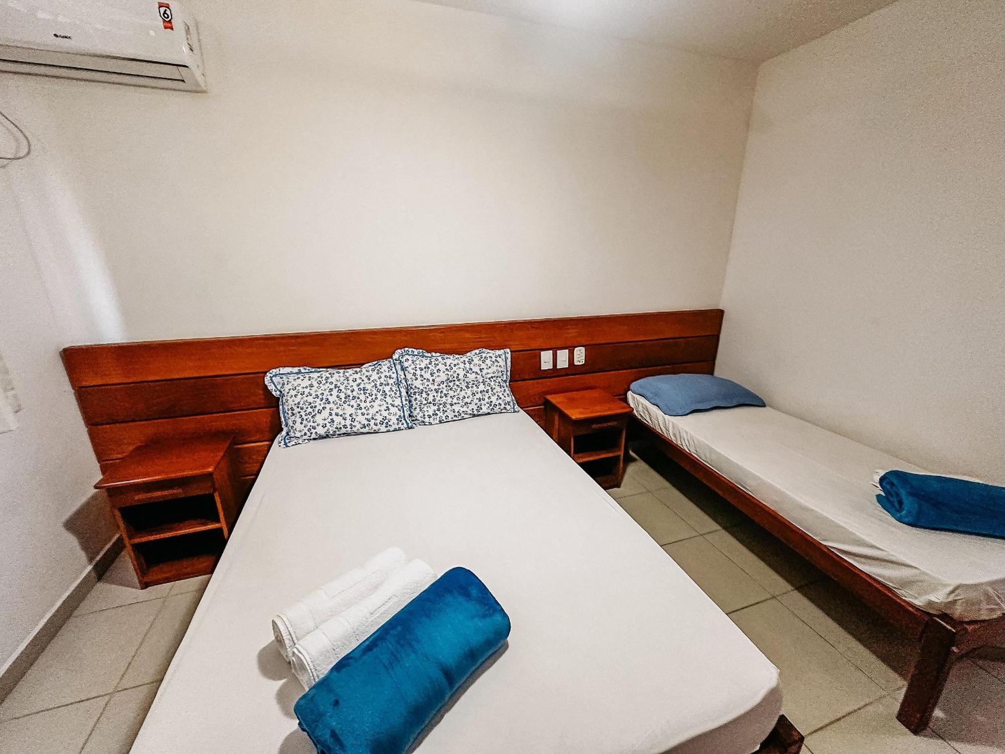 Holiday home Taperapua Beachfront: 2-bedroom With Wi-fi And Parking *