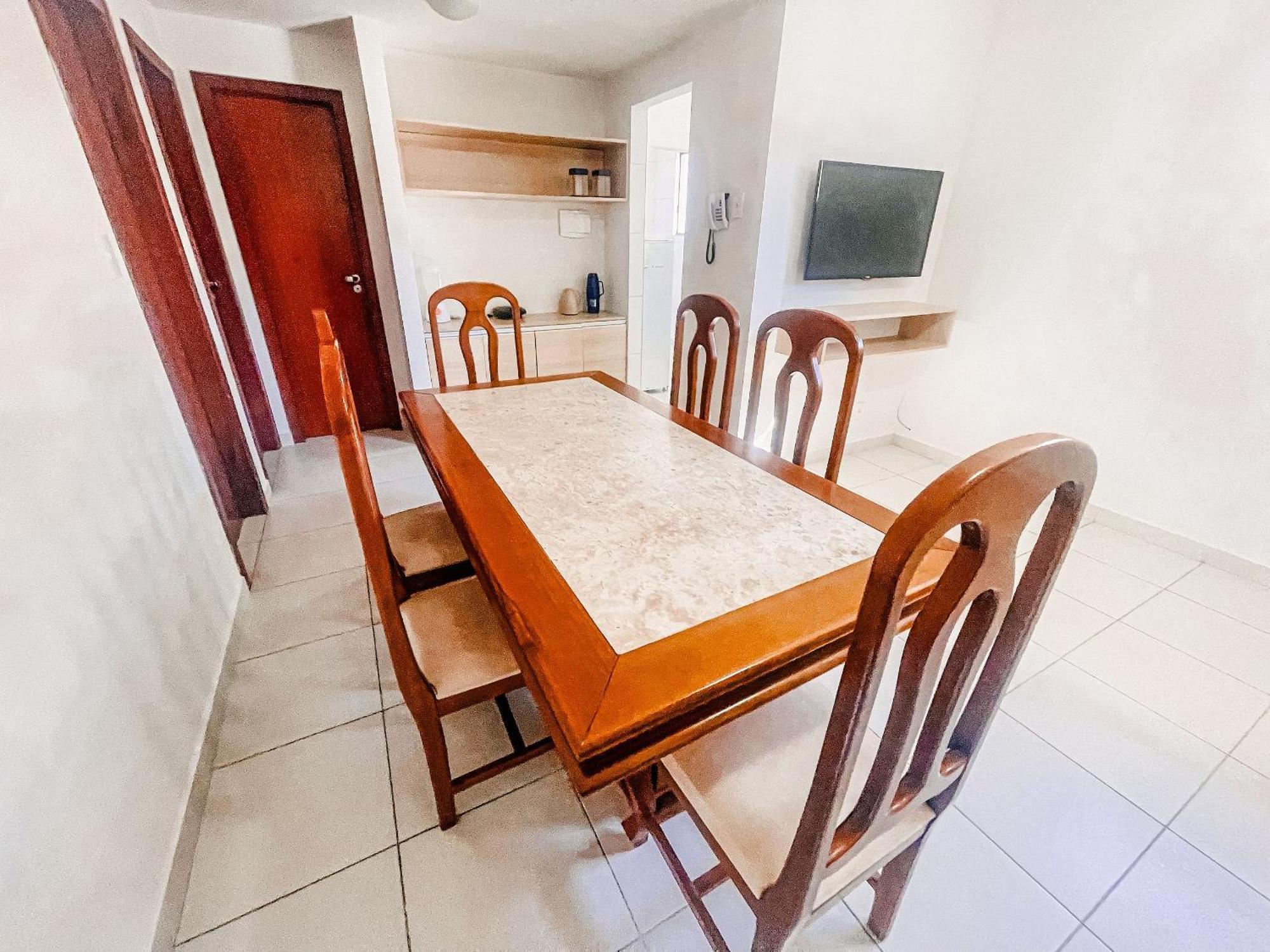 Taperapua Beachfront: 2-bedroom With Wi-fi And Parking