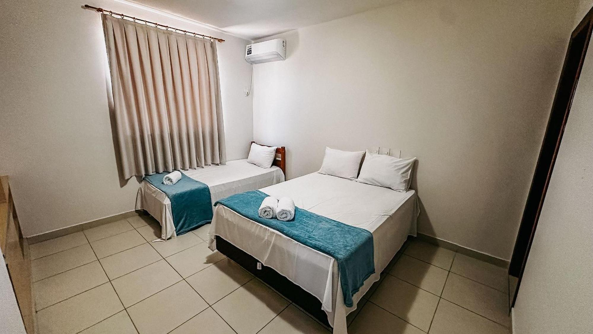 Casa de férias Taperapua Beachfront: 2-bedroom With Wi-fi And Parking Porto Seguro